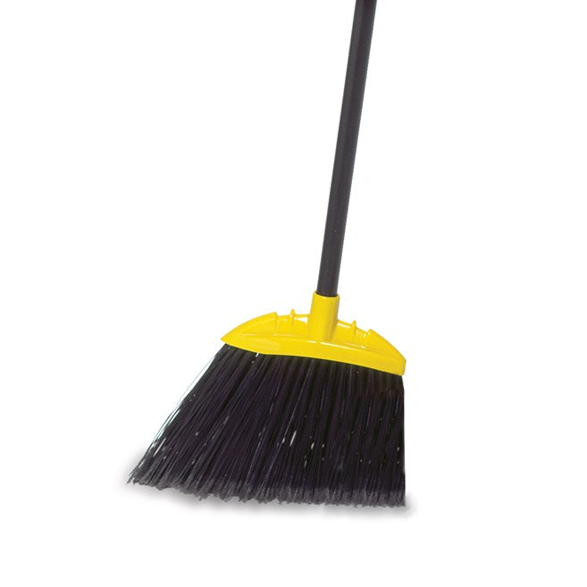ESCOBA SUAVE ANGULADA JUMBO, BASTÓN NEGRO METAL 4.7 CM, CERDAS POLIPROPILENO